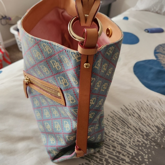 Vintage Dooney & Bourke Shoulder Bag - Picture 6 of 7